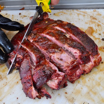 picture of large piece of cooked bbq meat